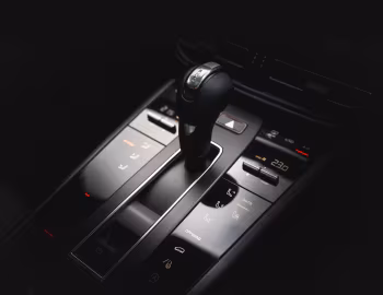 Інтэр'ер Porsche Macan T [Australia] (95B) '2022–24