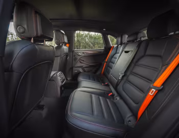 Інтэр'ер Porsche Macan T [Australia] (95B) '2022–24