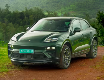 Porsche Macan Turbo [India] '2024–pr.