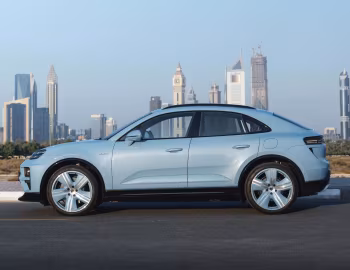 Porsche Macan Turbo [Middle East] '2024–pr.