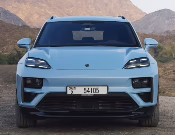 Porsche Macan Turbo [Middle East] '2024–pr.