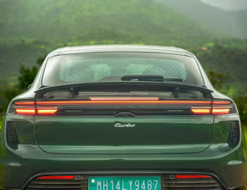 Porsche Macan Turbo [India] '2024–pr.
