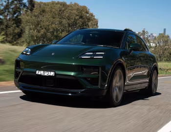 Porsche Macan Turbo [Australia] '2024–pr.
