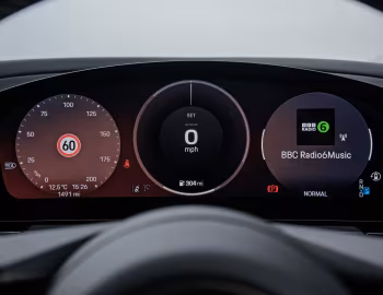 Tableau de bord Porsche Macan Turbo [UK-spec] '2024–pr.