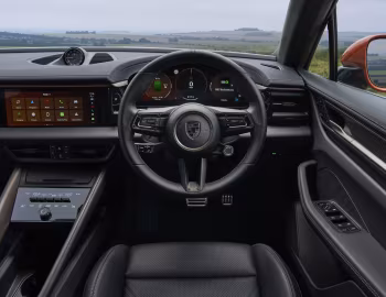 Panel frontal Porsche Macan Turbo [UK-spec] '2024–pr.