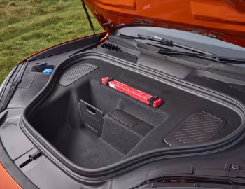 Coffre Porsche Macan Turbo [UK-spec] '2024–pr.
