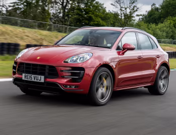 Porsche Macan Turbo [UK-spec] (95B) '2014–19