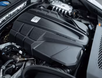 Bajo el capó Porsche Macan Turbo [Japan] (95B) '2020–21