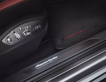 Interior Porsche Macan Turbo "Exclusive Performance Edition" (95B) '2017–18