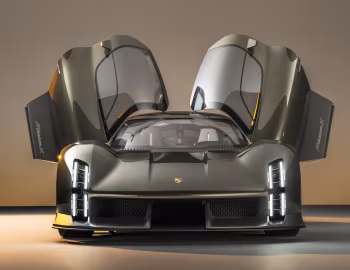 Porsche Mission X '06.2023