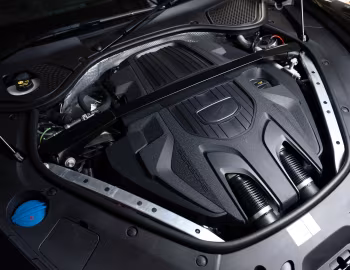 Bajo el capó Porsche Panamera [Australia] '2024–pr.