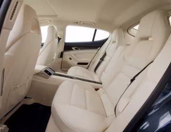 Interior Porsche Panamera 4S [UK-spec] (970) '2009–13