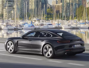 Porsche Panamera 4 [Worldwide] (971) '2016–20