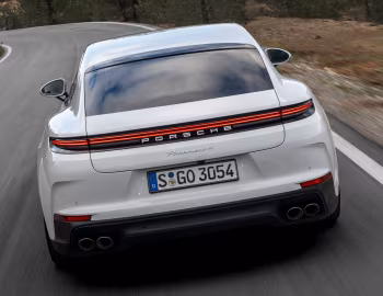 Porsche Panamera 4 [Worldwide] '2024–pr.