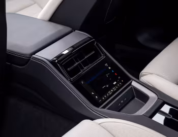 Intérieur Porsche Panamera 4 E-Hybrid [UK-spec] '2024–pr.
