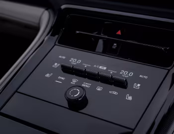 Intérieur Porsche Panamera 4 E-Hybrid [UK-spec] '2024–pr.