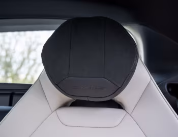 Intérieur Porsche Panamera 4 E-Hybrid [UK-spec] '2024–pr.