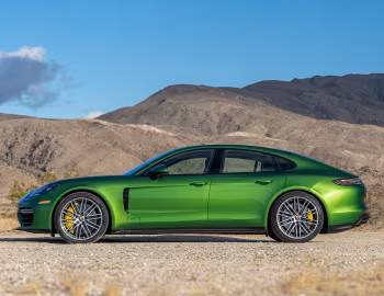 2021–24 Porsche Panamera GTS [North America] (971) '2020–24