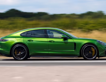 Porsche Panamera GTS [UK-spec] (971) '2019–20