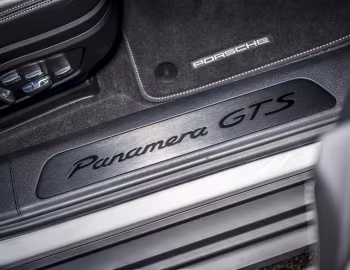 Interni Porsche Panamera GTS [UK-spec] (971) '2020–24