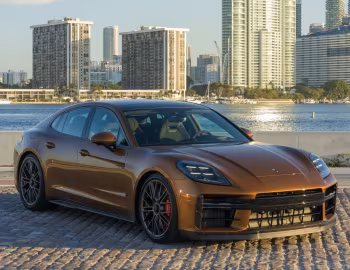 2024–pr. Porsche Panamera Turbo E-Hybrid [North America] '2024–pr.