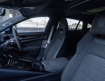 Interior Porsche Panamera Turbo E-Hybrid [Australia] '2025–pr.