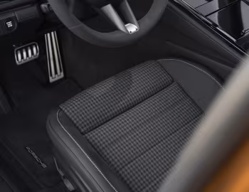 Interior 2024–pr. Porsche Panamera Turbo E-Hybrid [North America] '2024–pr.