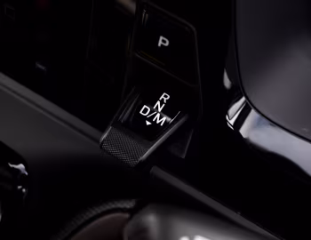 Intérieur Porsche Panamera Turbo E-Hybrid [UK-spec] '2024–pr.