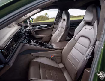 Intérieur Porsche Panamera Turbo E-Hybrid [UK-spec] '2024–pr.
