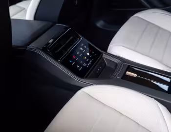 Interior Porsche Panamera Turbo S E-Hybrid [Australia] '2025–pr.