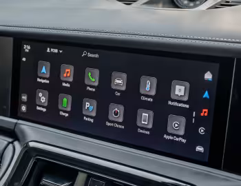Interior Porsche Panamera Turbo S E-Hybrid [UK-spec] '2024–pr.
