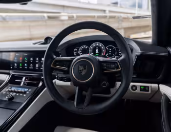 Panel frontal Porsche Panamera Turbo S E-Hybrid [Australia] '2025–pr.