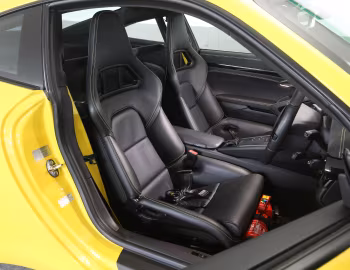 Интерьер Ruf RtR '2015–17