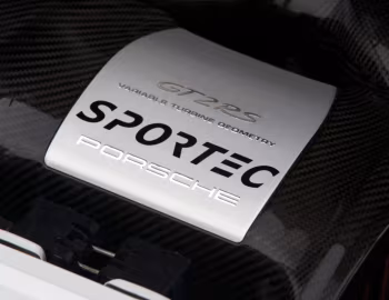 Sous la capuche Sportec SP800R (997) '2011–12
