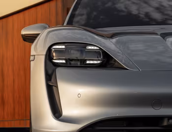 Porsche Taycan [Middle East] '2021–24