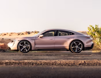 Porsche Taycan [Middle East] '2021–24