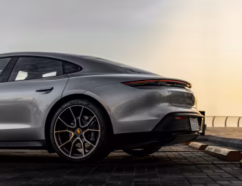 Porsche Taycan [Middle East] '2021–24