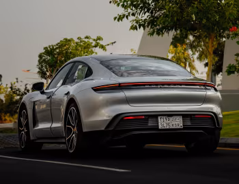 Porsche Taycan [Middle East] '2021–24