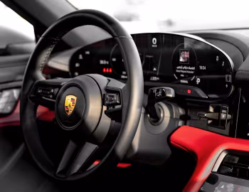 Panel frontal Porsche Taycan [Middle East] '2021–24