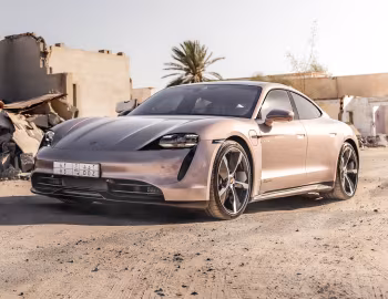 Porsche Taycan [Middle East] '2021–24