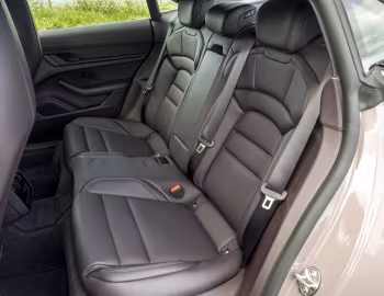 Interni Porsche Taycan [UK-spec] '2021–24