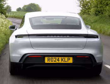 Porsche Taycan [UK-spec] '2024–pr.