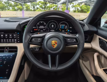 Panel frontal Porsche Taycan [Australia] '2022–24