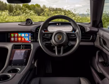 Panel frontal Porsche Taycan [UK-spec] '2021–24