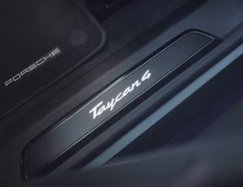 Intérieur Porsche Taycan 4 [China] '2024–pr.