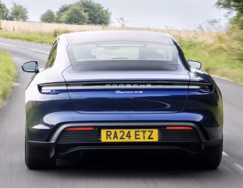 Porsche Taycan 4S [UK-spec] '2024–pr.