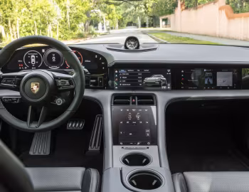 Panel frontal 2026 Porsche Taycan 4S "Black Edition" [North America] '2025–pr.