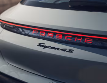 2025–pr. Porsche Taycan 4S Cross Turismo [North America] '2024–pr.