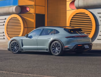 2025–pr. Porsche Taycan 4S Cross Turismo [North America] '2024–pr.