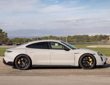 Porsche Taycan GTS [Worldwide] '2021–24